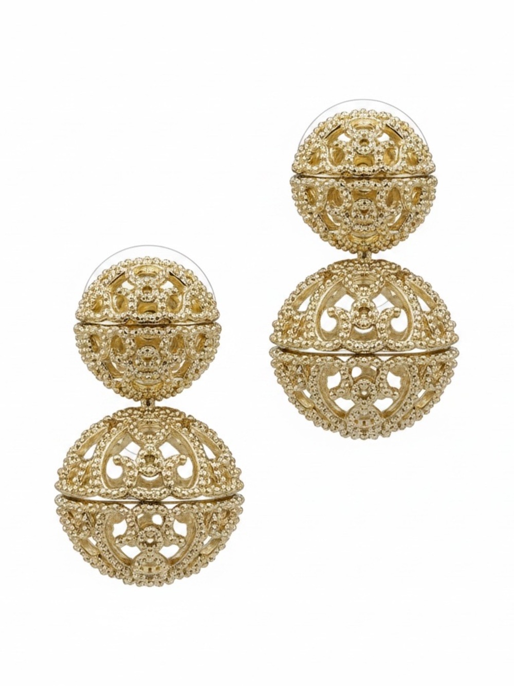 stud earrings